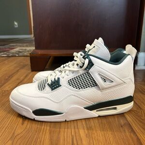Jordan 4 Oxidized Green